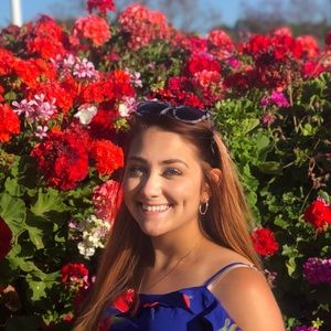 Meet your Posher, Tori